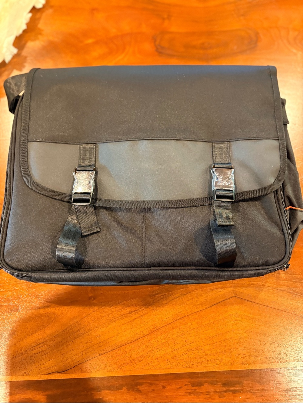 New! Bartender Kit Messager Professional Carrying Case